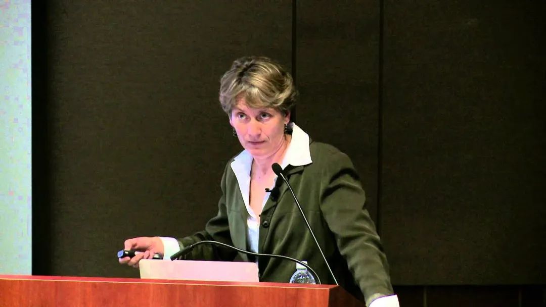 年度硬核女学霸爆红！当年是哈佛乐队键盘手，如今是诺贝尔得主…