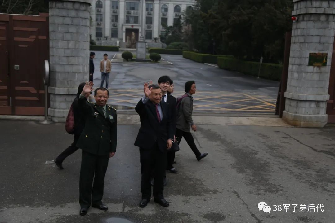 38军老兵朝鲜,朝鲜平壤万景台少年宫牡丹峰