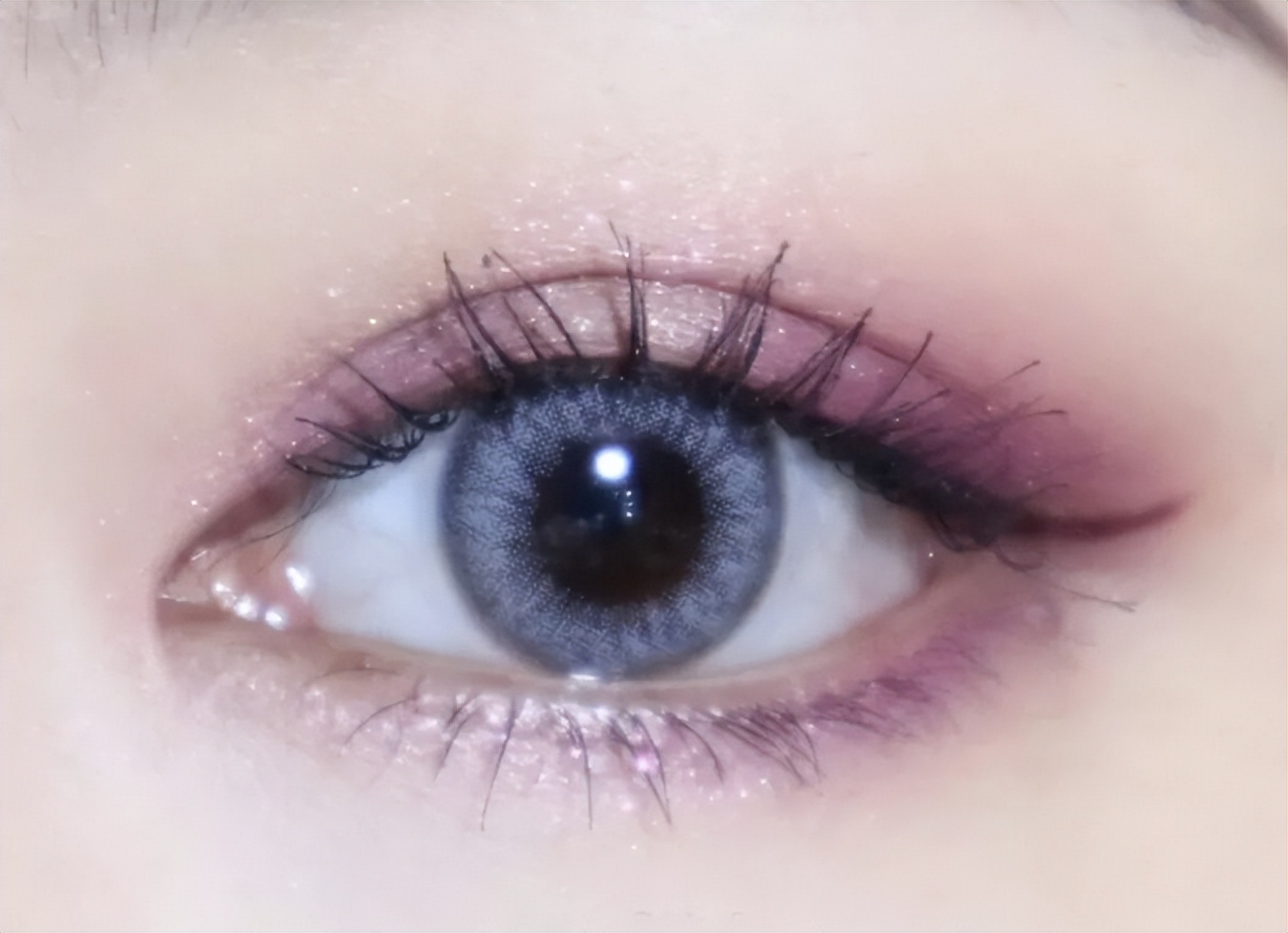 新手一定要学会的眼妆技巧,如何让眼妆不晕妆的方法