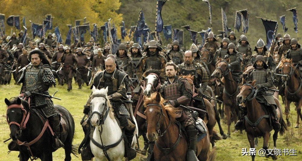 纳瓦拉的城堡守卫，组织和结构是怎样的，以及职责范围如何分配