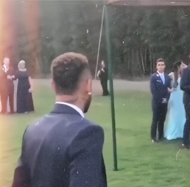 c罗与名模伊莲娜金童玉女的爱情,c罗前任伊莲娜看世界杯