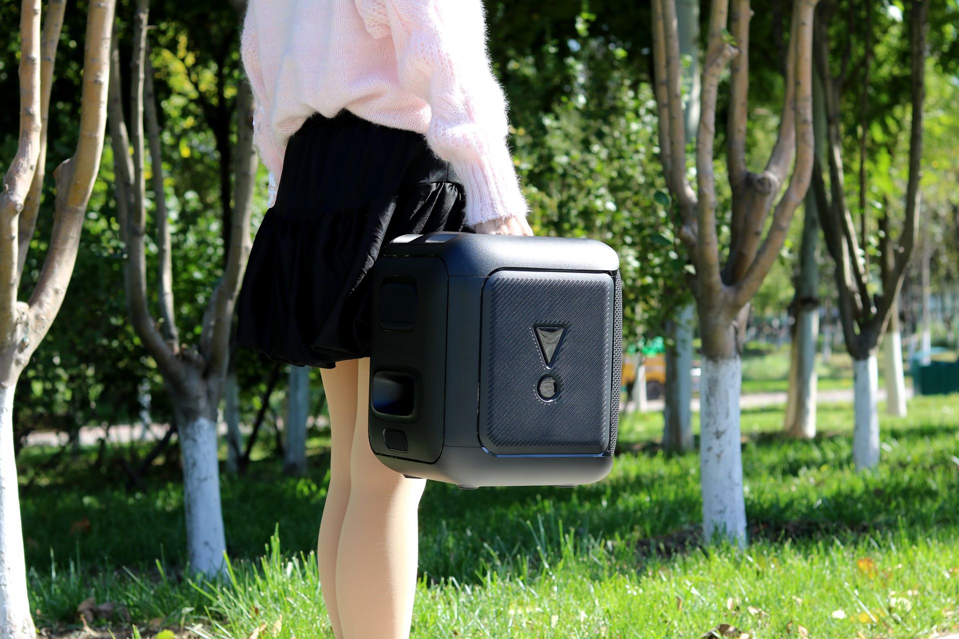 JBLPARTYBOX户外音响,jblpartybox蓝牙音箱怎么样