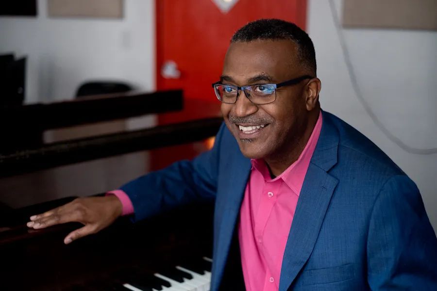 5月爵士乐资讯：春季国际新发热碟，新泽西爵士钢琴奇才摘冠！