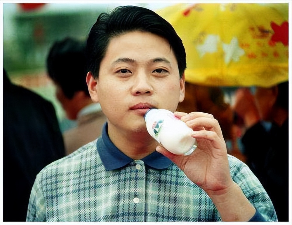 温商王均瑶近况,浙商传奇王均瑶