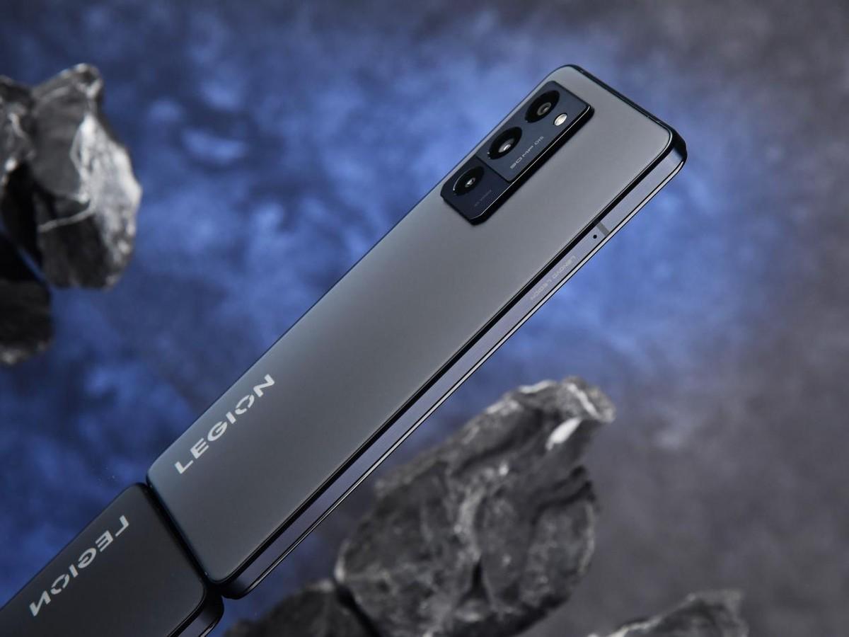 现在买哪一款手机性价比比较高,华为哪款手机性价比高最值得入手