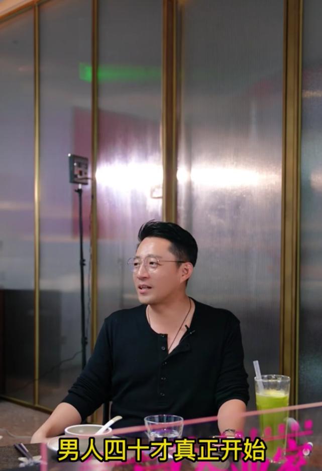 汪小菲大s事件复盘,汪小菲再晒付款记录犯法吗