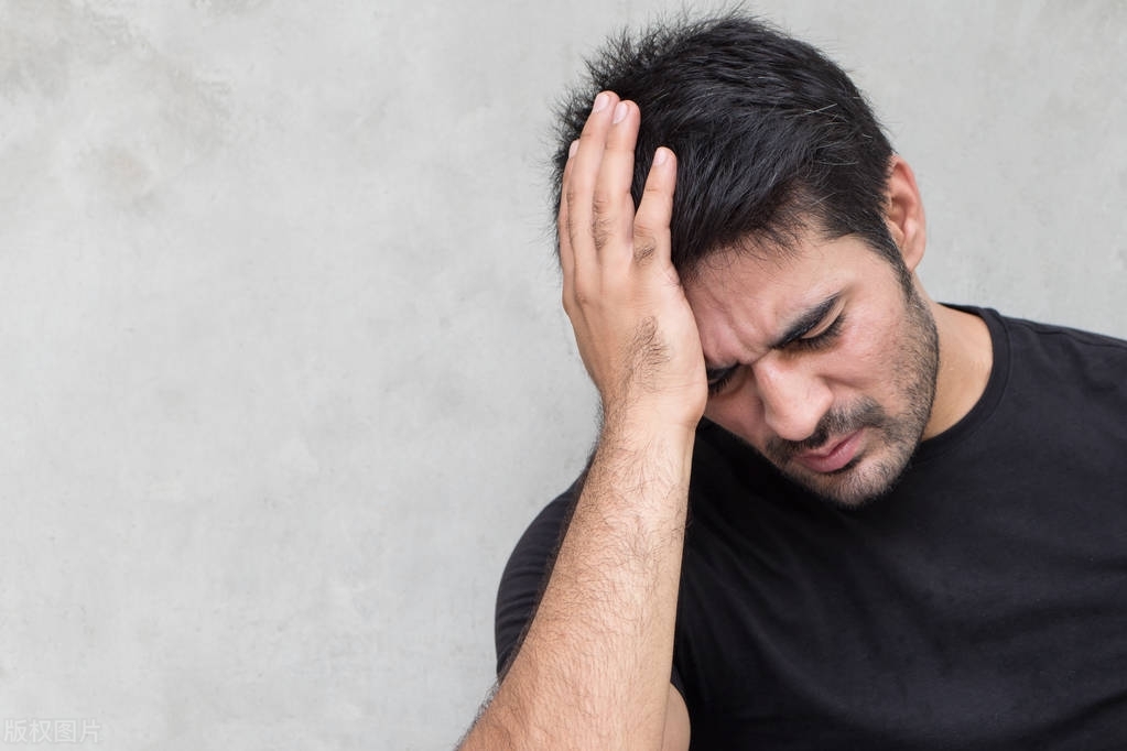 陈先生因泄精过早服用达泊西汀，担心久服会出现问题，怎么办？