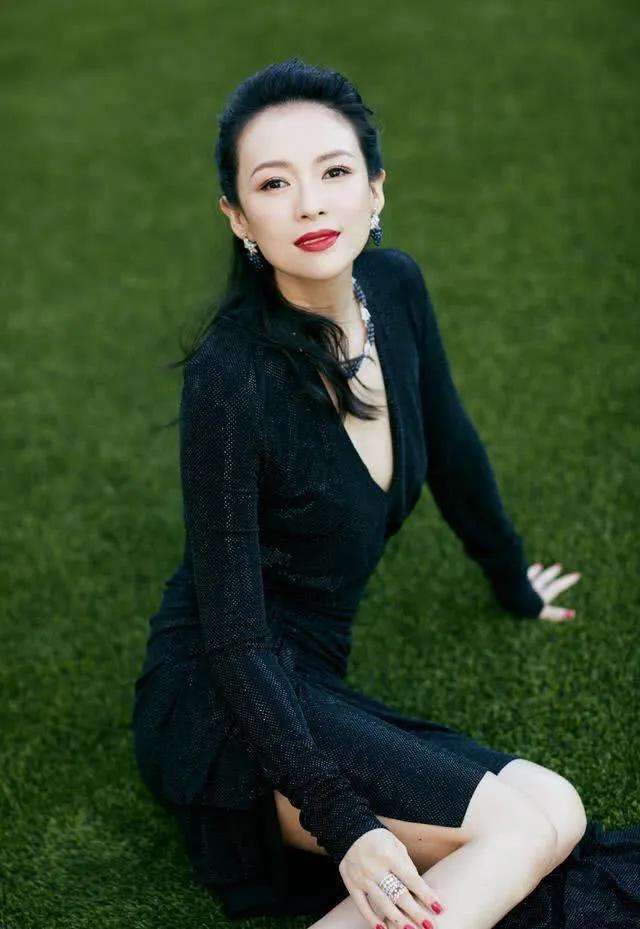 章子怡李艾惊艳写真,章子怡惊艳写真照片