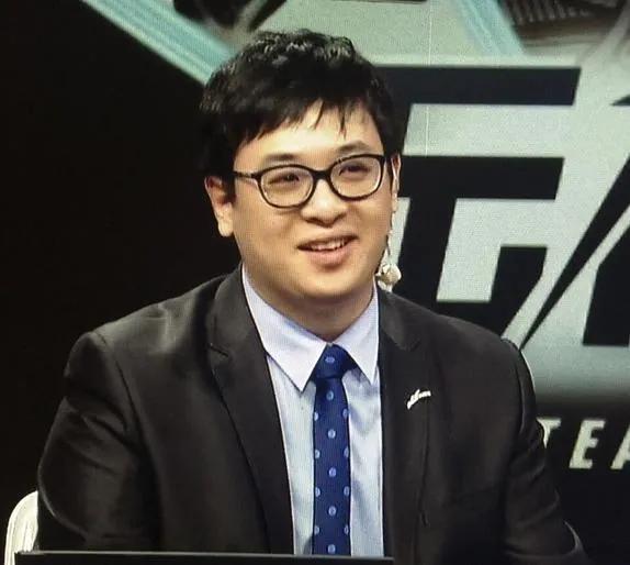 篮球解说苏群和杨毅,篮球解说苏群视频