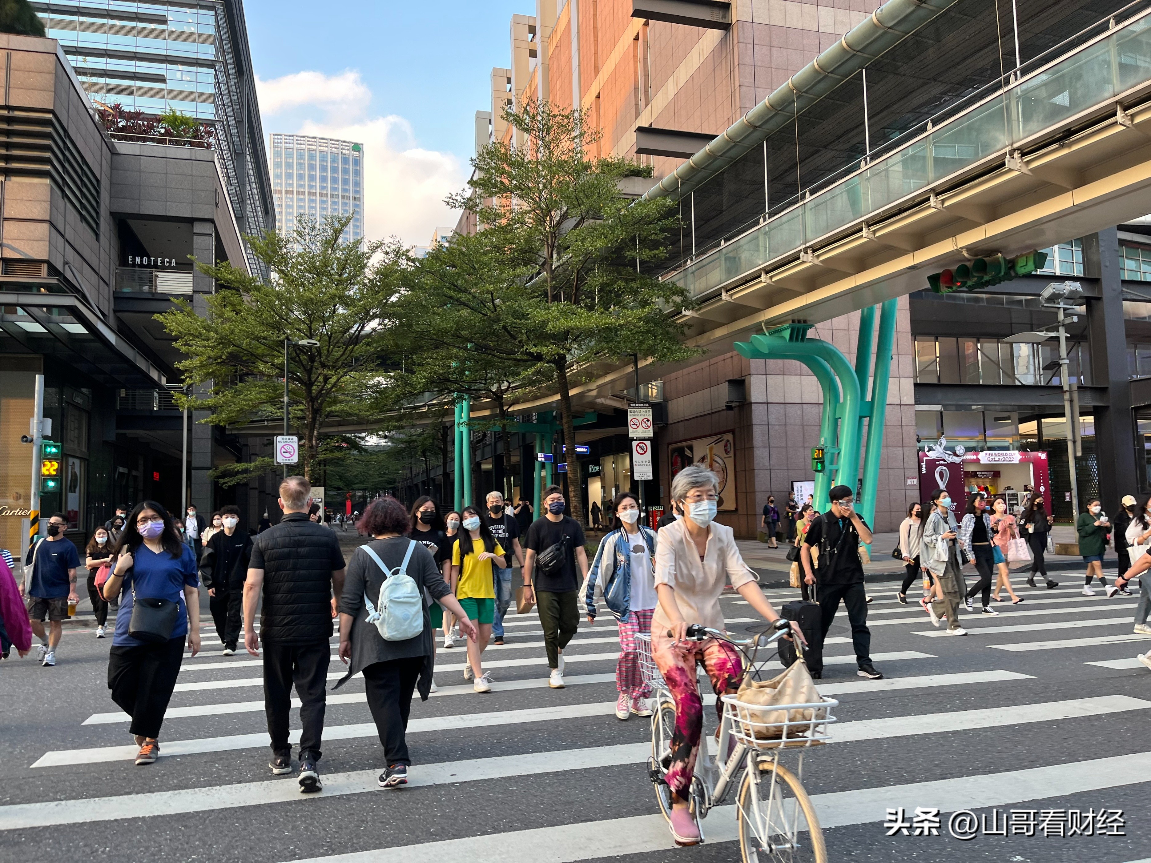 台北三宝家庭一年能拿多少补助？