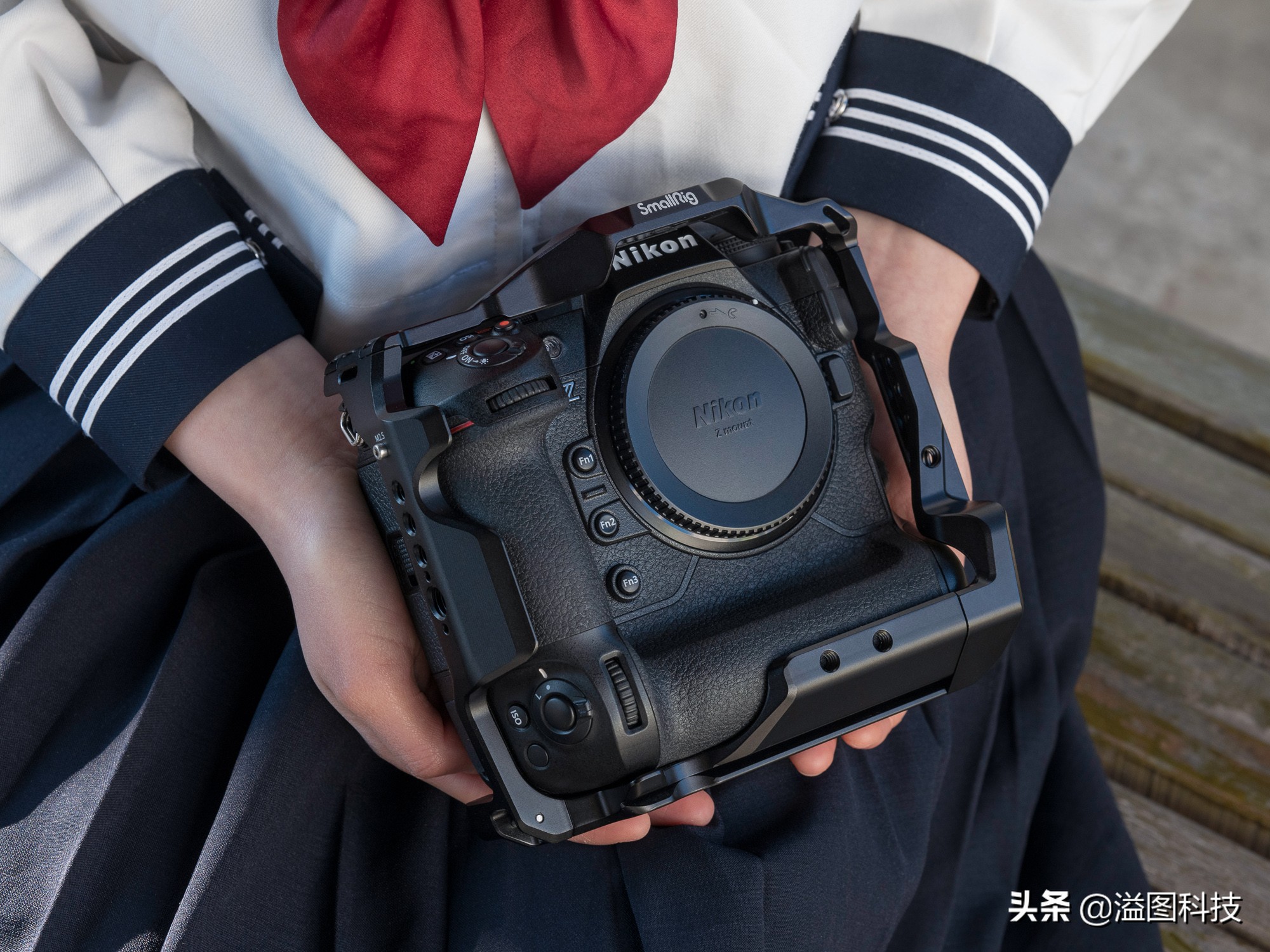 尼康z24-70f2.8,尼康z9旗舰相机详细评测