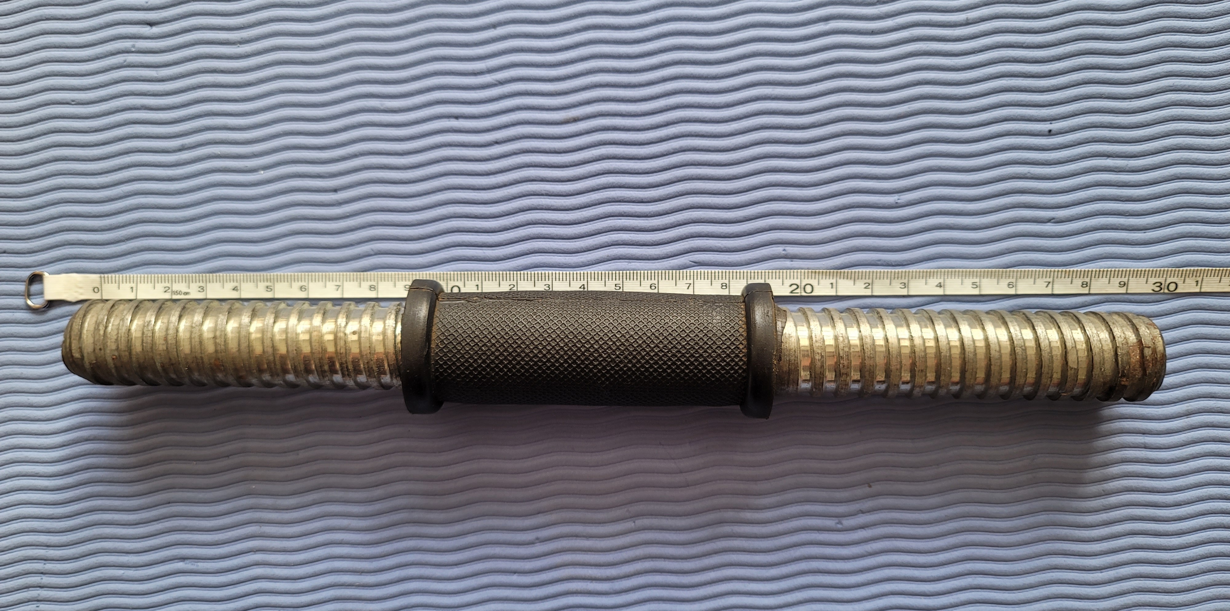 哑铃健身动作大全,健身装备分享哑铃