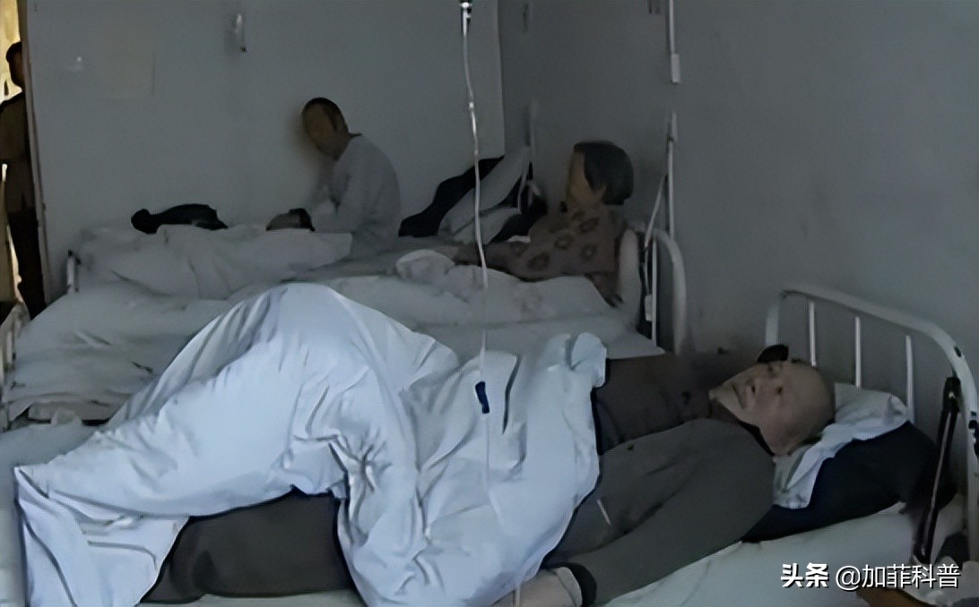 瘫痪老人能吃驴肉么,八旬老人脑梗瘫痪还能撑多久