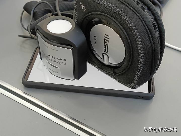 索尼手机xperia1iii发布会,索尼xperia1iii电池评测