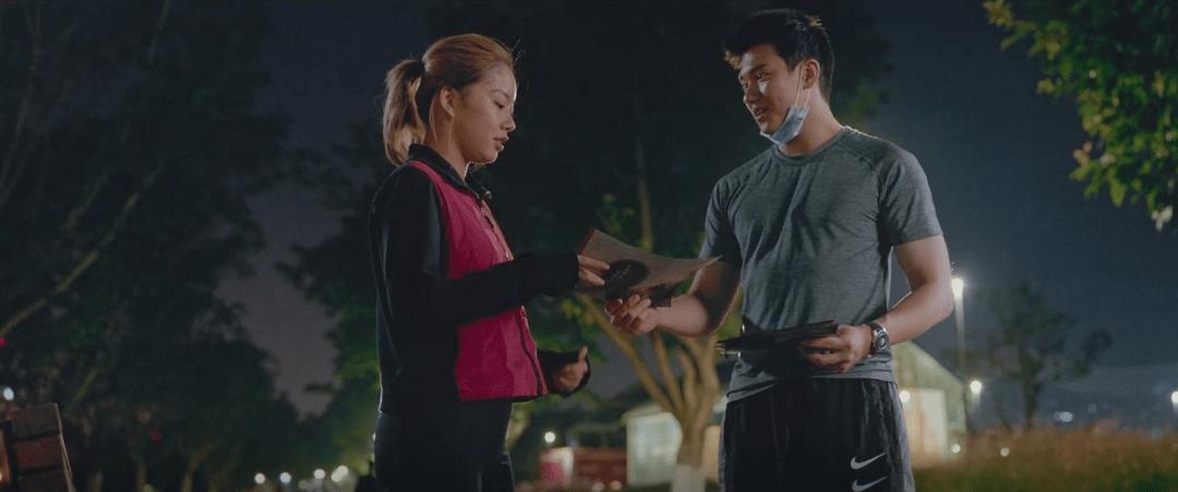 爱很美味，但我没有爱，也没有美味