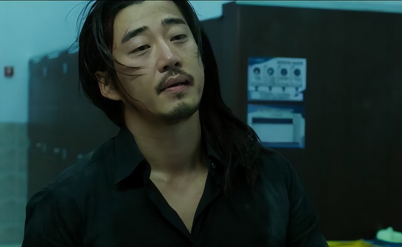 让韩国四分之一人口走进影院,这个比哈尔滨张谦蛋更狠的男人来了