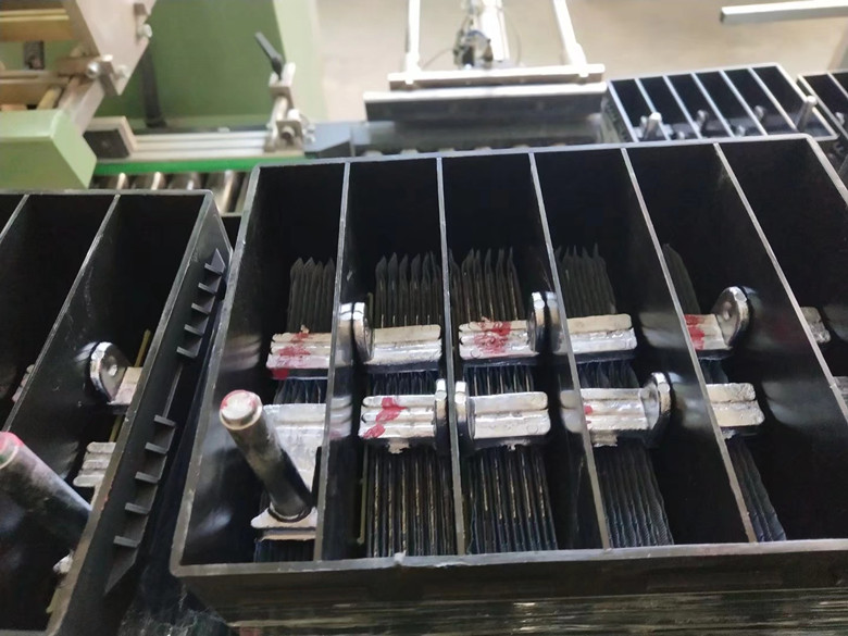 电瓶修复技术整个操作流程直播,电瓶11.3伏怎么充不了电如何修复