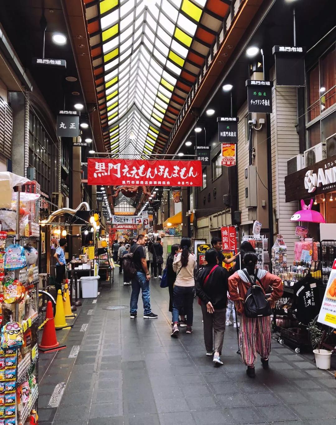 日本一个女生自己去旅游,女生日本独自旅行