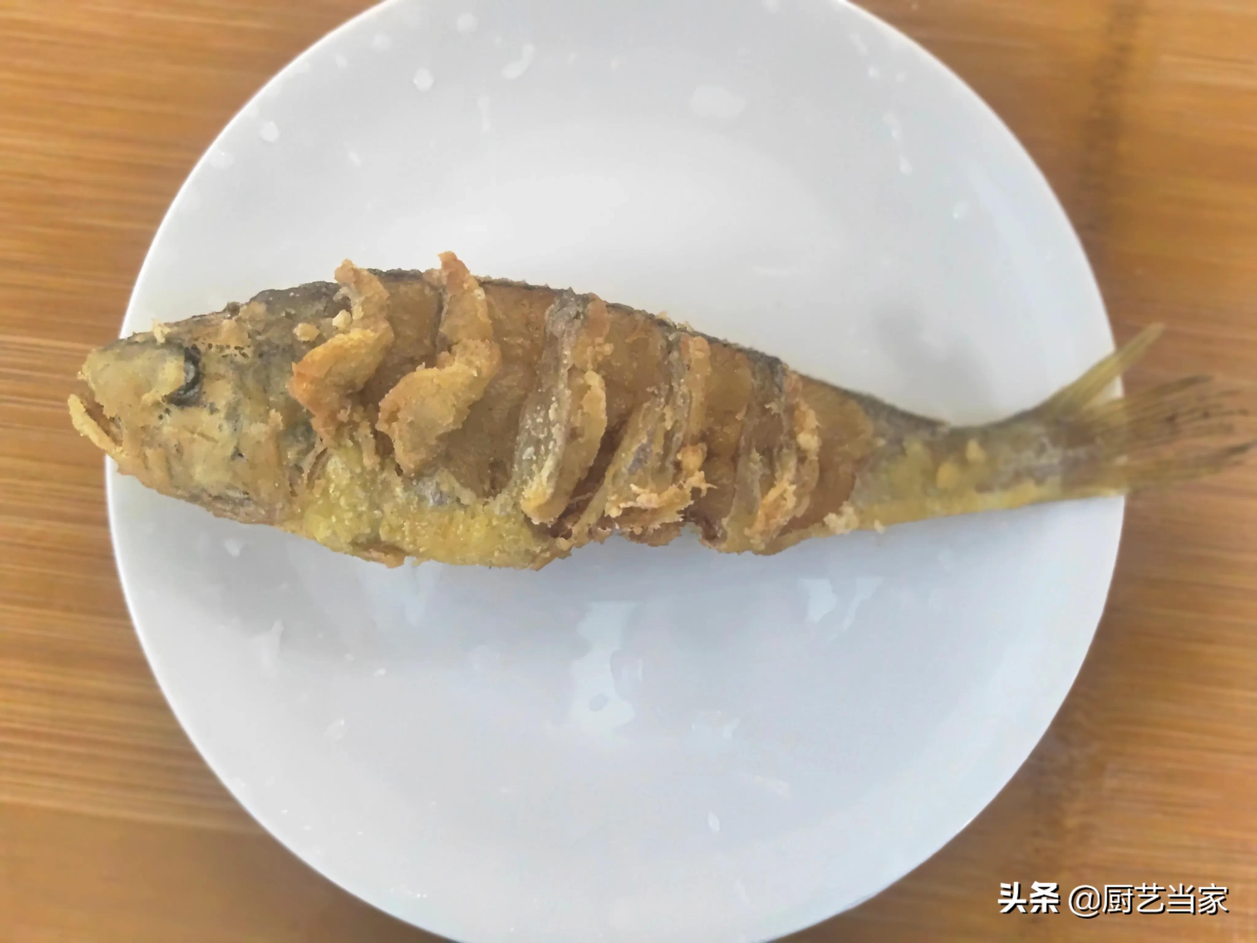 剞花刀教学,清蒸鱼改花刀技法简单