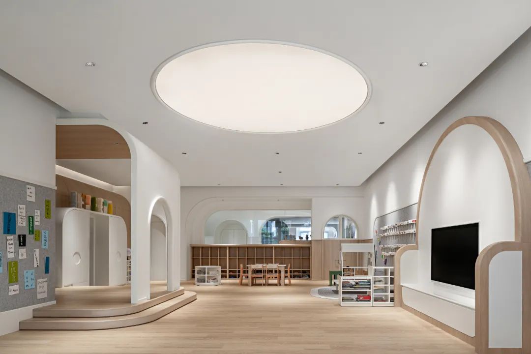 如果国际幼儿园有天花板那一定是MEIYI英皇「探校」