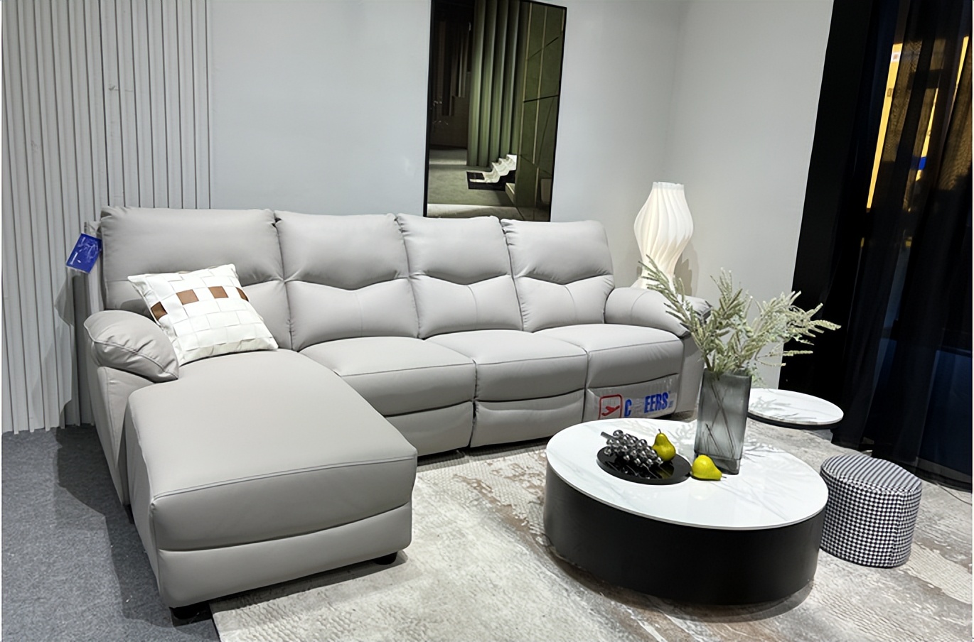 软硬兼施做整家，优装优配助力定制商家狂飙2023