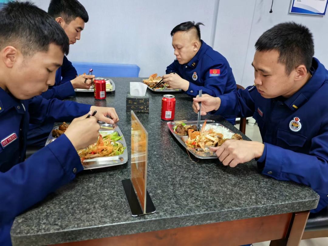 119消防直播视频,探访消防站走进119直播