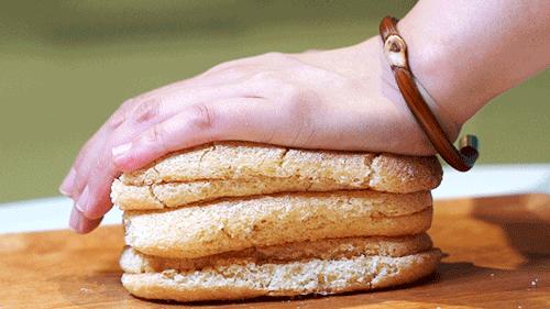 特色糕点怎么选 (怎样挑选好吃的糕点)