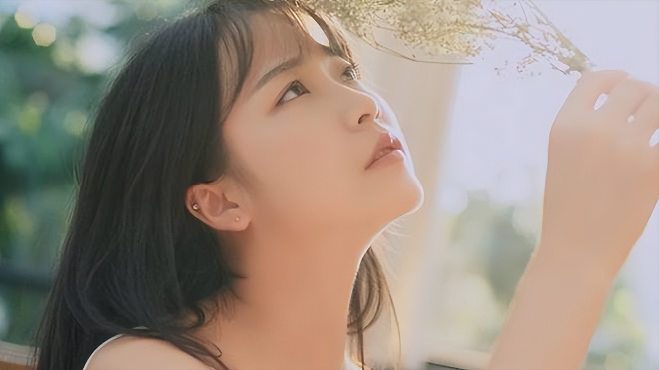 女生想要皮肤白嫩光滑,让你少长痘的好习惯