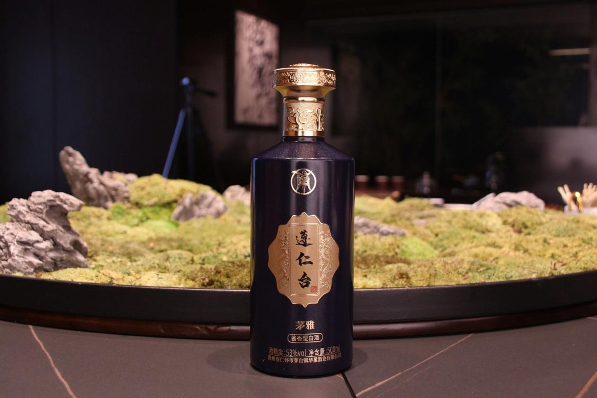 好喝实惠的纯粮食白酒有哪些,白酒十二香型都用什么粮食