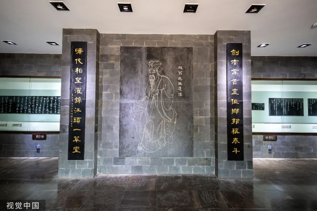 古人赞美运动的经典诗句,古代关于足球的诗句