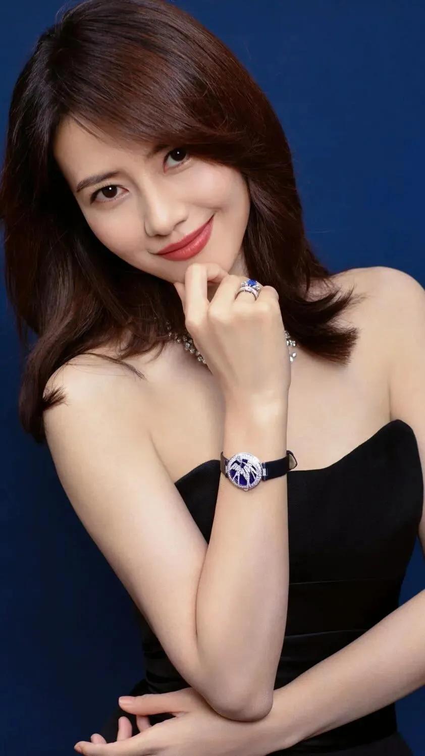 浣溪沙荷花田字格正确写法竖着写,浣溪沙荷花苏轼