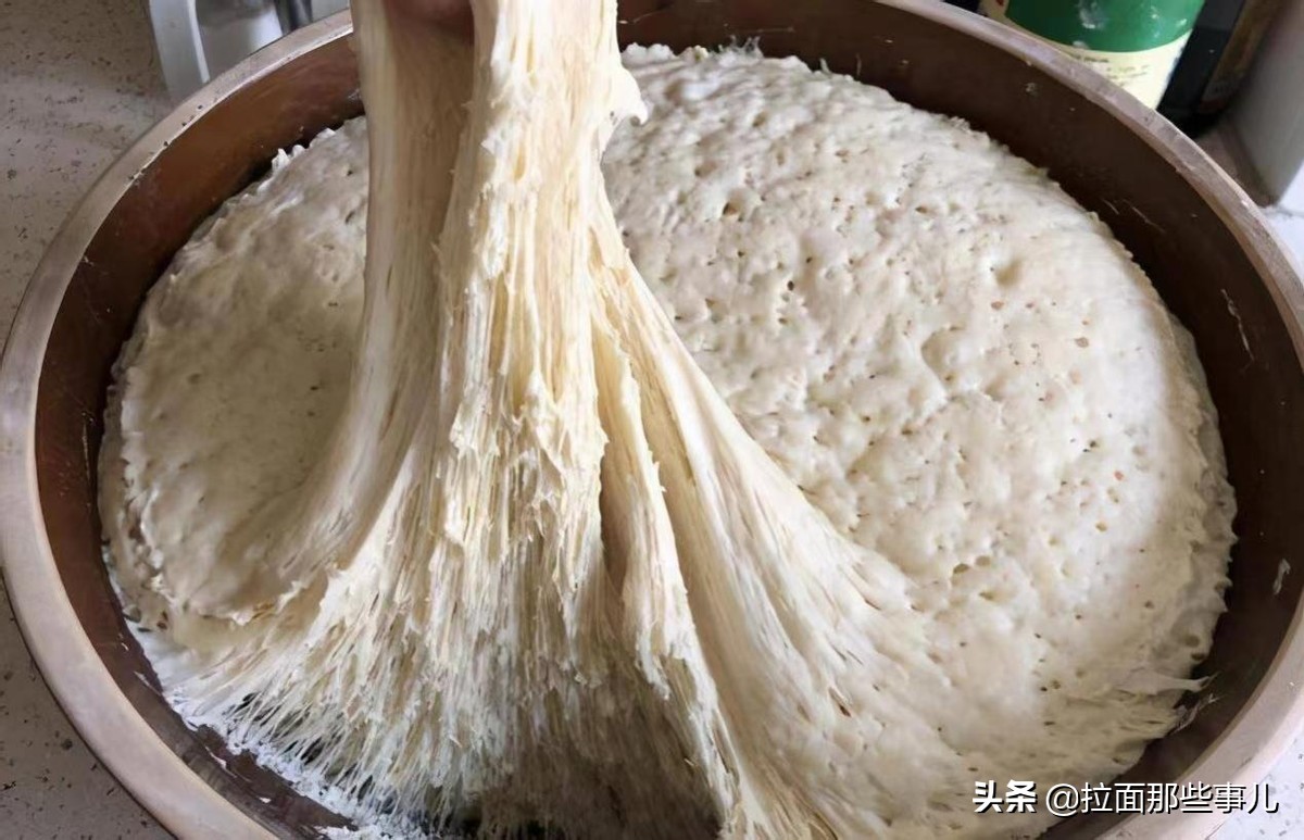 食用碱和食用苏打怎么分辨,食用碱和小苏打怎么区别