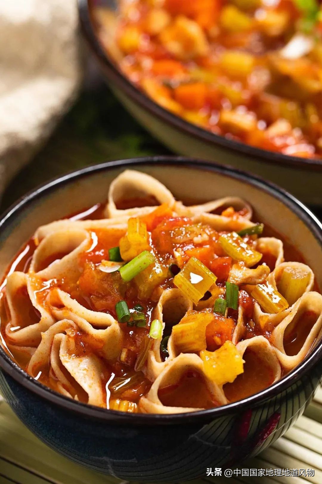 山西刀削面是全球著名美食吗,山西的特色美食是不是刀削面