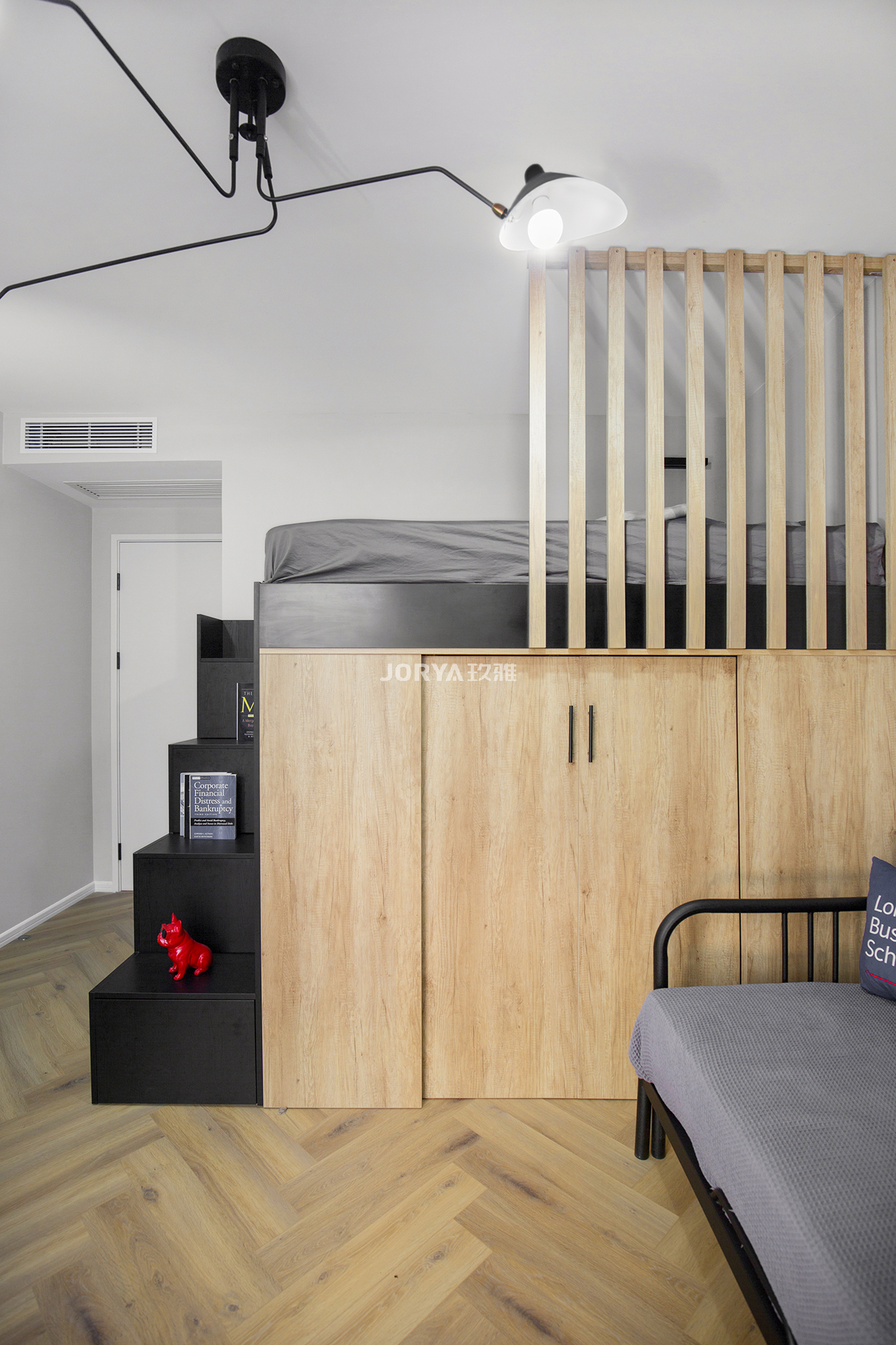 令人眼前一亮的艺术氛围，好像杂志里的家