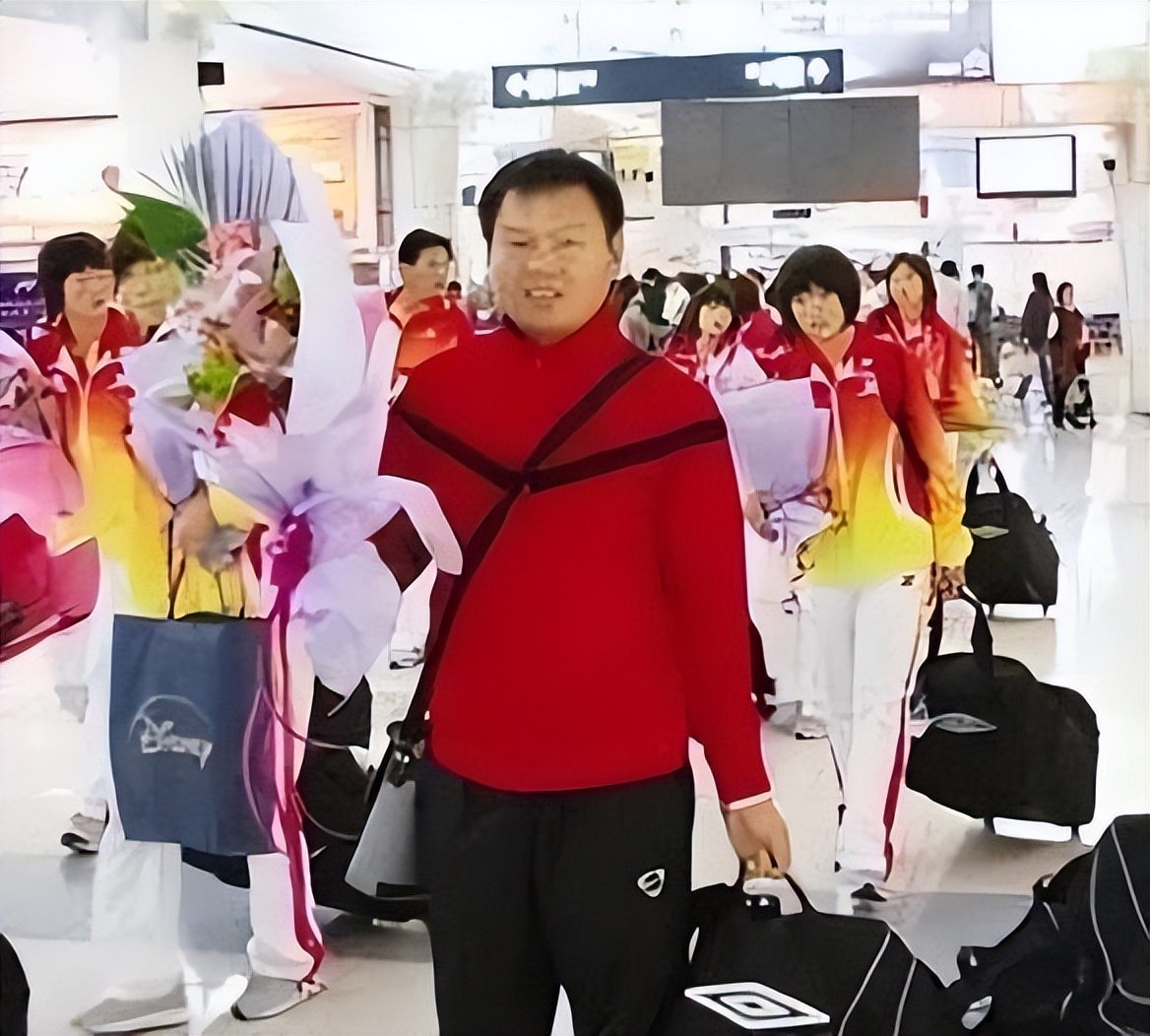 足球运动员性侵事件,足球队员性侵事件女主角