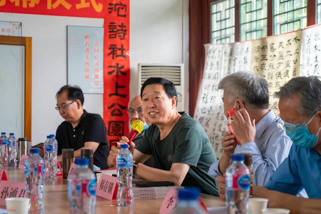 诗韵飞扬朗诵,诗韵飞扬作品欣赏