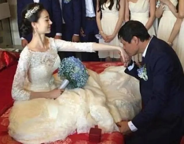 范志毅大女儿范斯晶,范志毅女儿范斯晶现在怎么样了