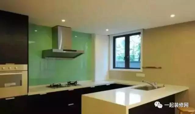 装修厨房容易踩的坑有哪些,厨房怎么装修容易打扫