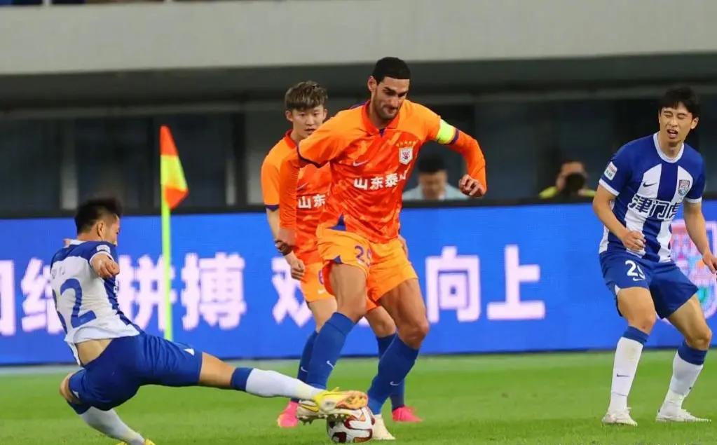 泰山晋级亚冠八强崔康熙表现,今日中超看点崔康熙