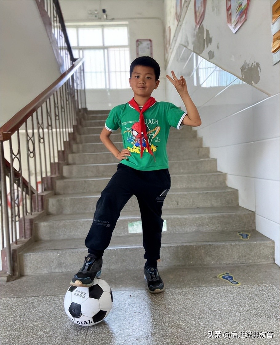 肥东县实验小学展少年风采,展少年风采构建美好校园