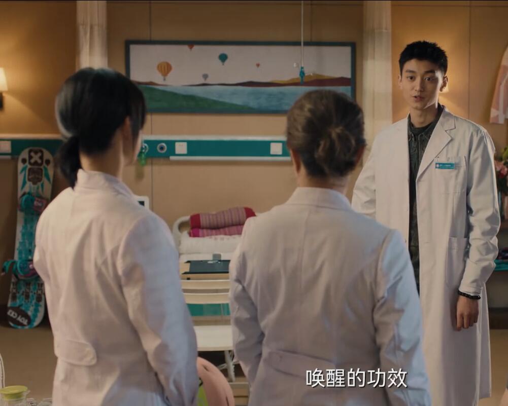 向“中医黑”说不，《促醒者》太良心，让更多人真正了解中医