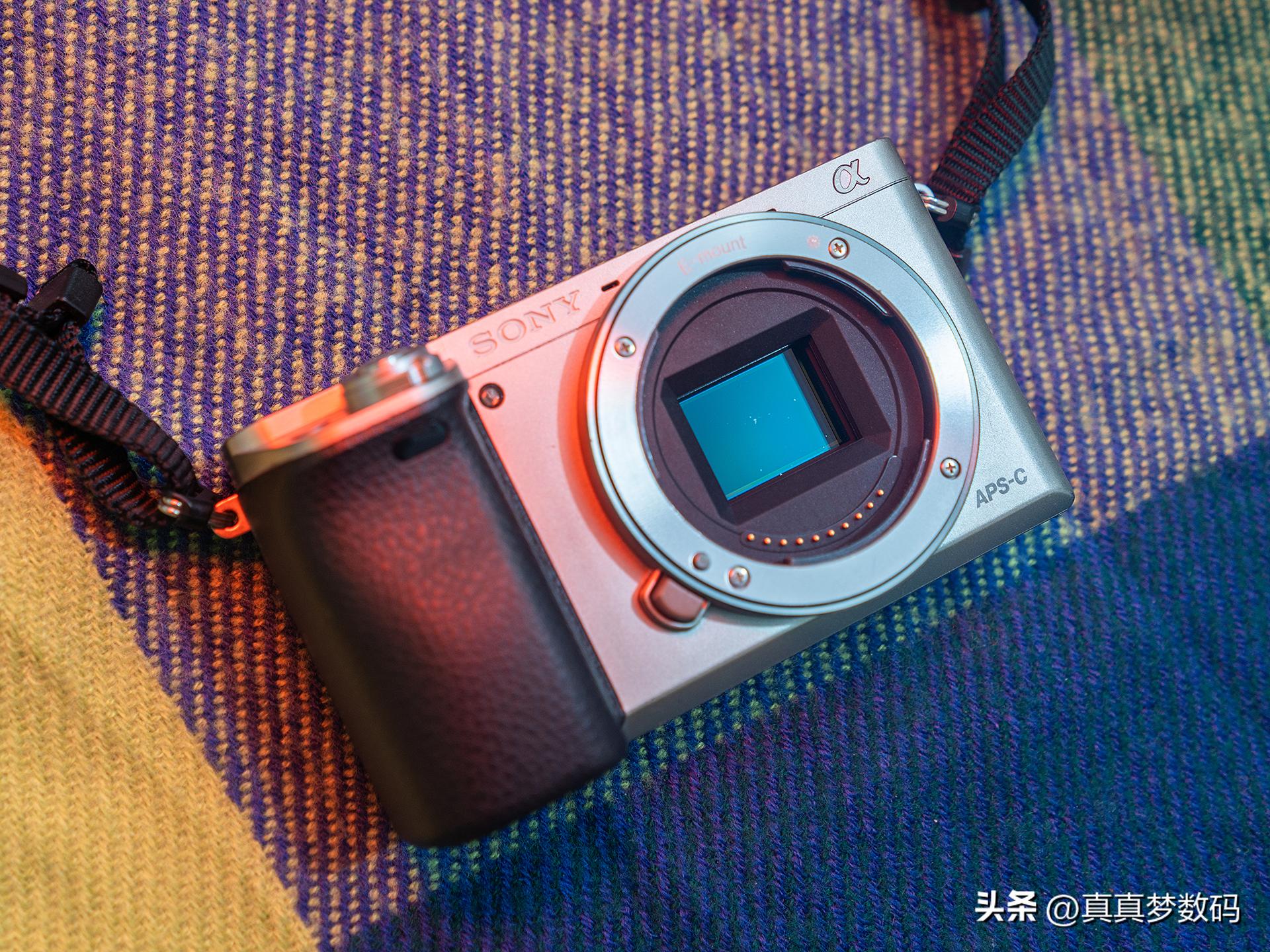 sonya6000套机二手,南宁二手索尼a6000镜头