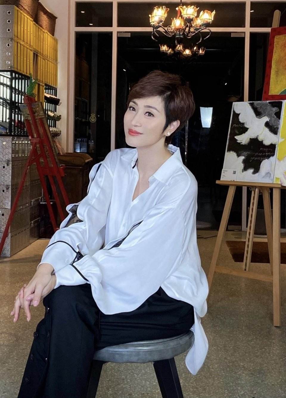 至今未嫁人的8位大龄女港星，最小42岁，个个情路坎坷，让人心疼