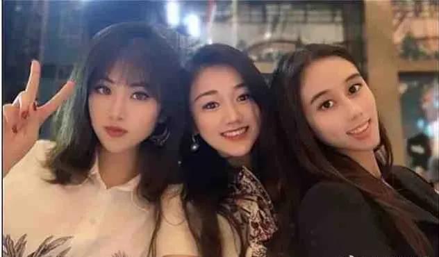 何鸿燊大房有几个孩子,何鸿燊第十八个孩子