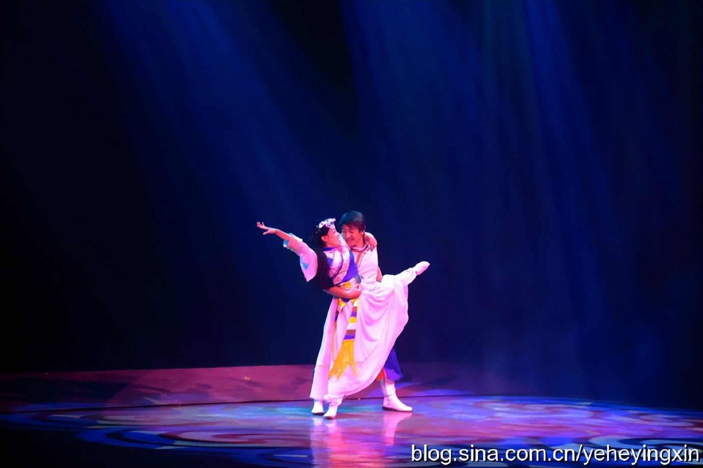 丽江丽水金沙表演好看吗,丽水金沙民族歌舞表演