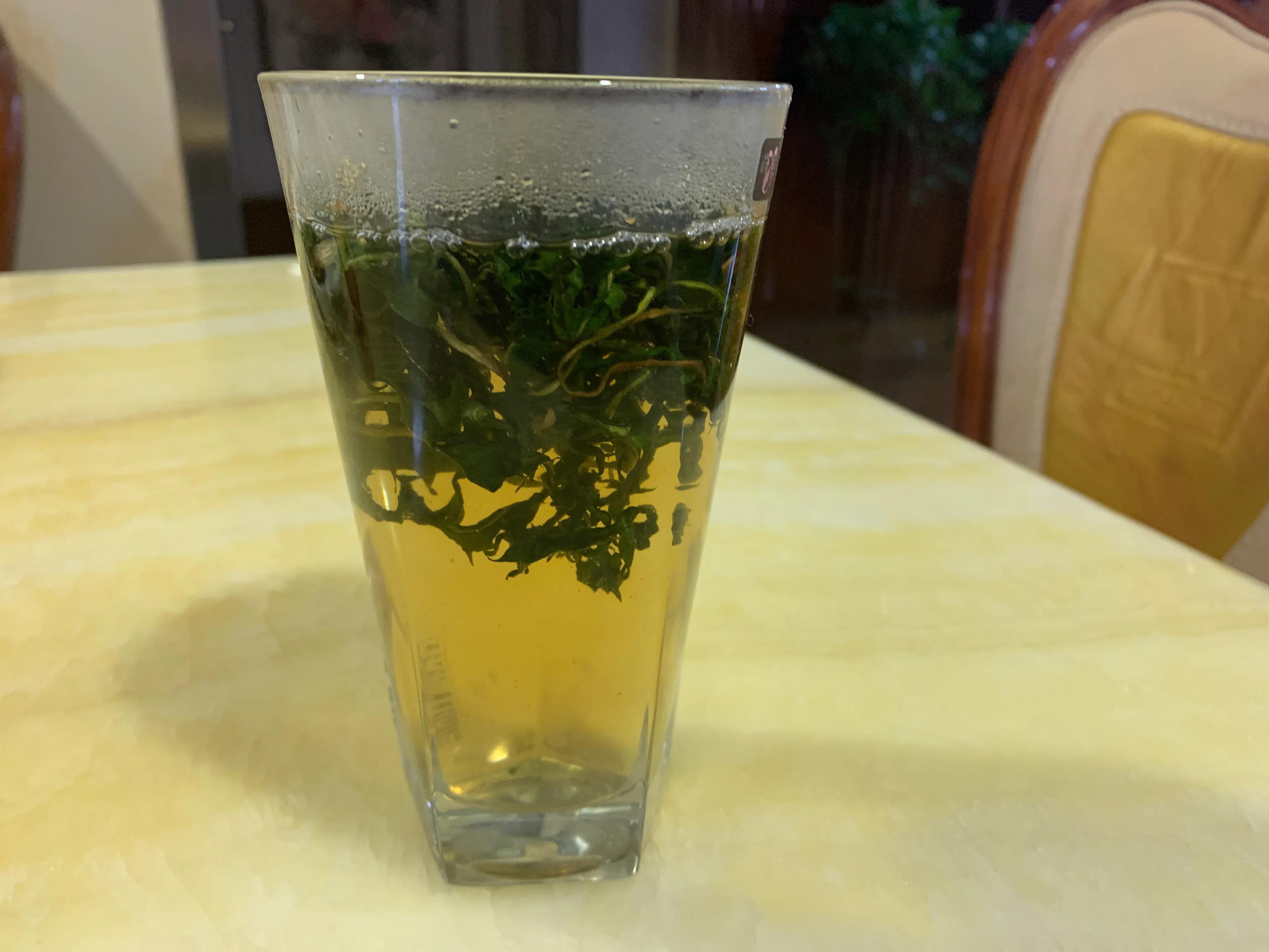 把蒲公英比作成了手掌写出了什么,把蒲公英吃掉