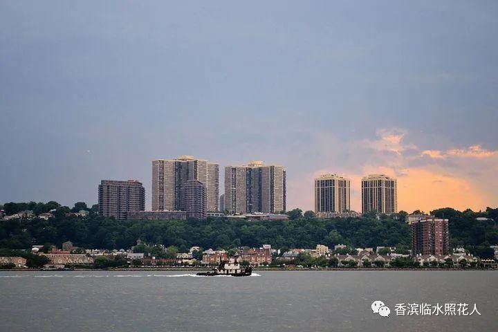 奋斗成就梦想600字的作文,奋斗成就梦想作文演讲稿