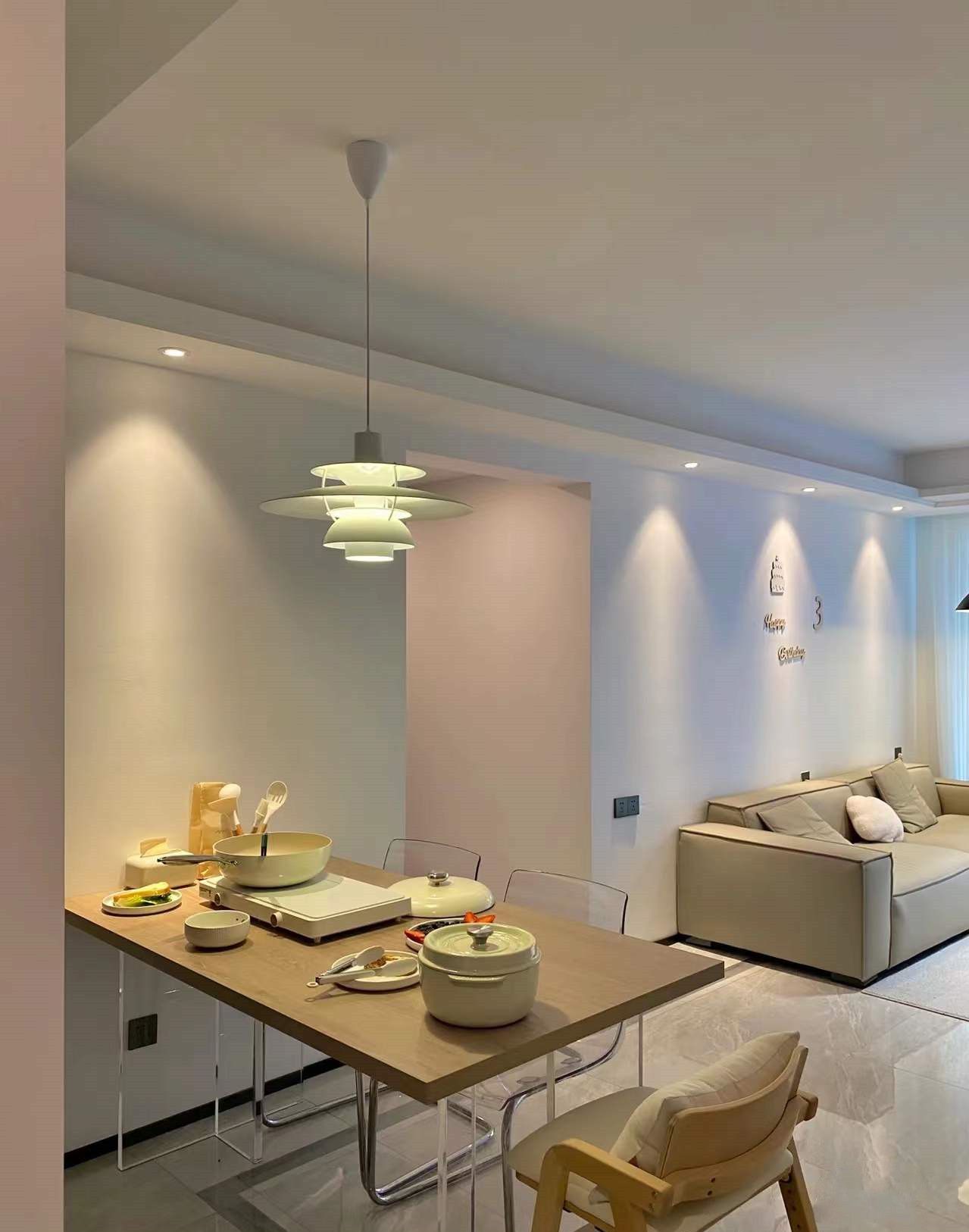 入户门后侧墙柜怎么设计收纳,家里收纳不够用别只知道满墙柜子