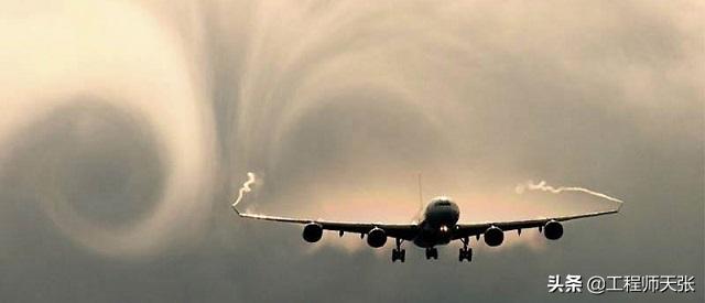 印度航空737坠毁海上,印度航班坠机事故