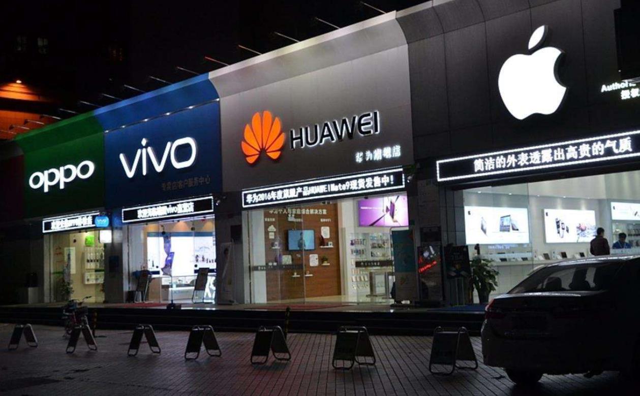 iphone和安卓哪个适合用作老年机,老年人用二手iphone还是新安卓